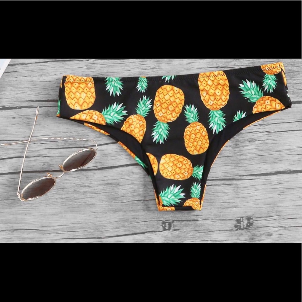 🍍Pineapple Bikini Bottoms🍍